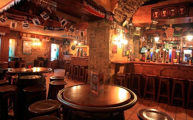 Finn Kelly's Irish Pub