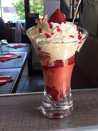 Cafe des Sports