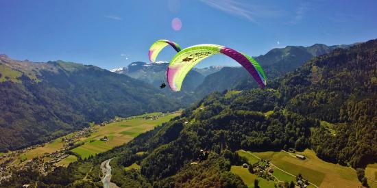 Les Tontons Volants