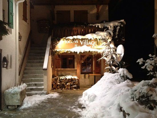 Flocons village